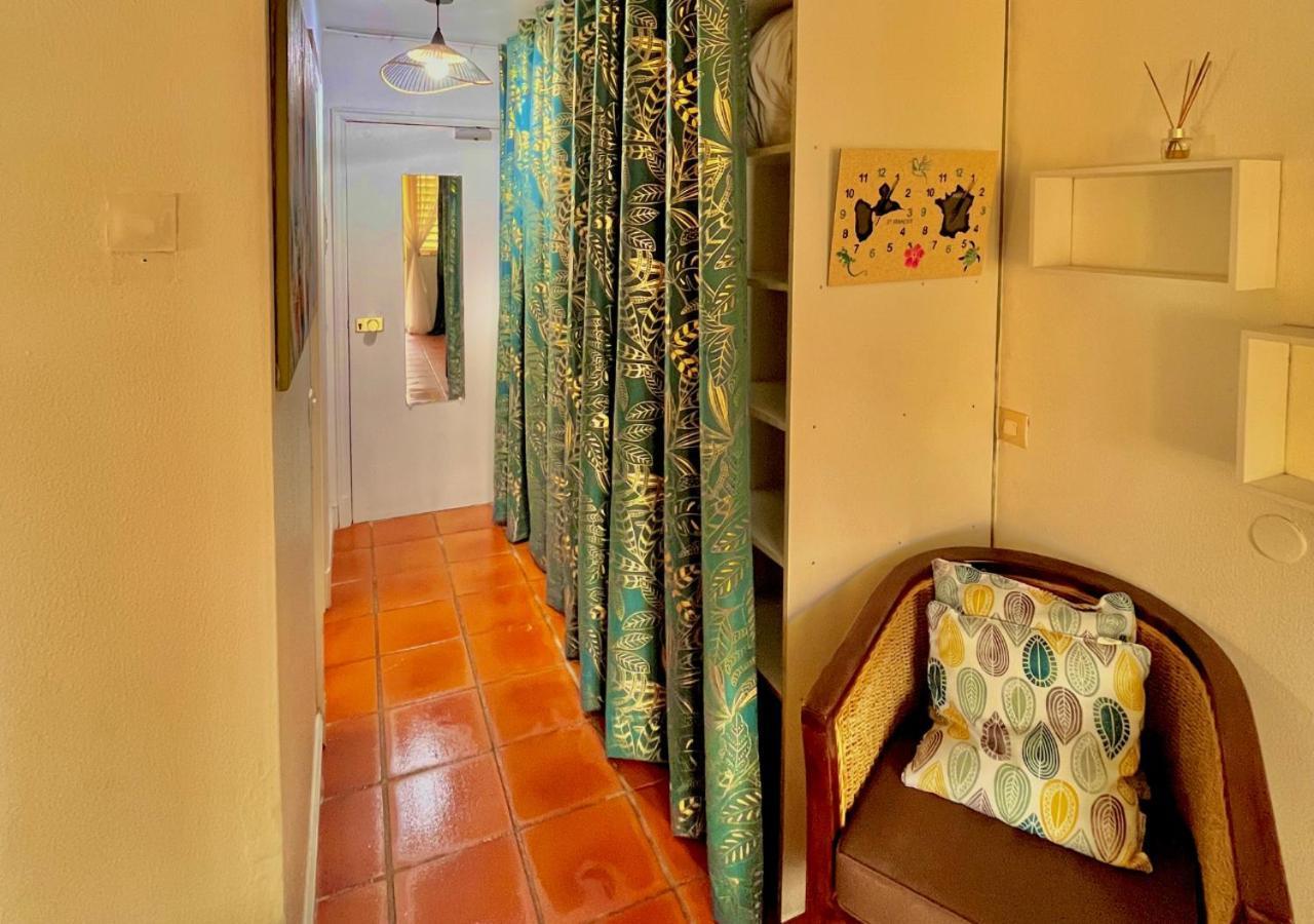 Chaleureux Studio 4 Personnes - Residence Anse Des Rochers - " Les Alizes Du Soir " Tout Equipe Et Citerne D'Eau Saint-Francois  Buitenkant foto