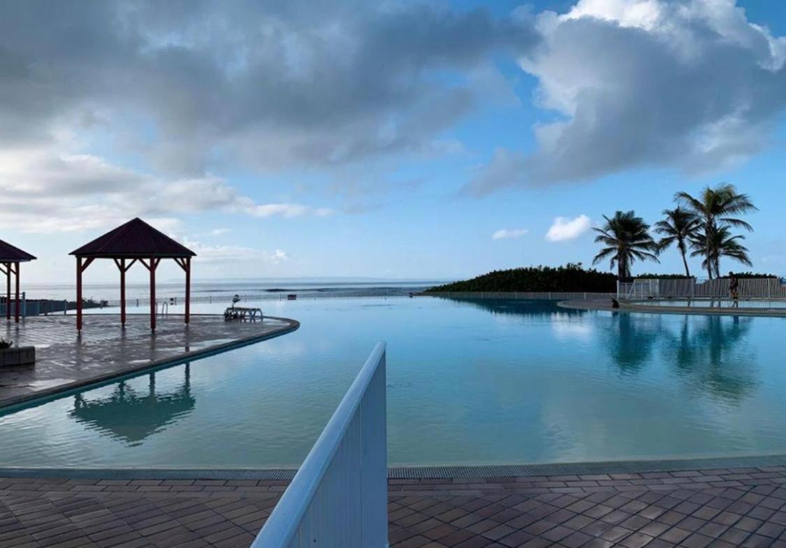 Chaleureux Studio 4 Personnes - Residence Anse Des Rochers - " Les Alizes Du Soir " Tout Equipe Et Citerne D'Eau Saint-Francois  Buitenkant foto